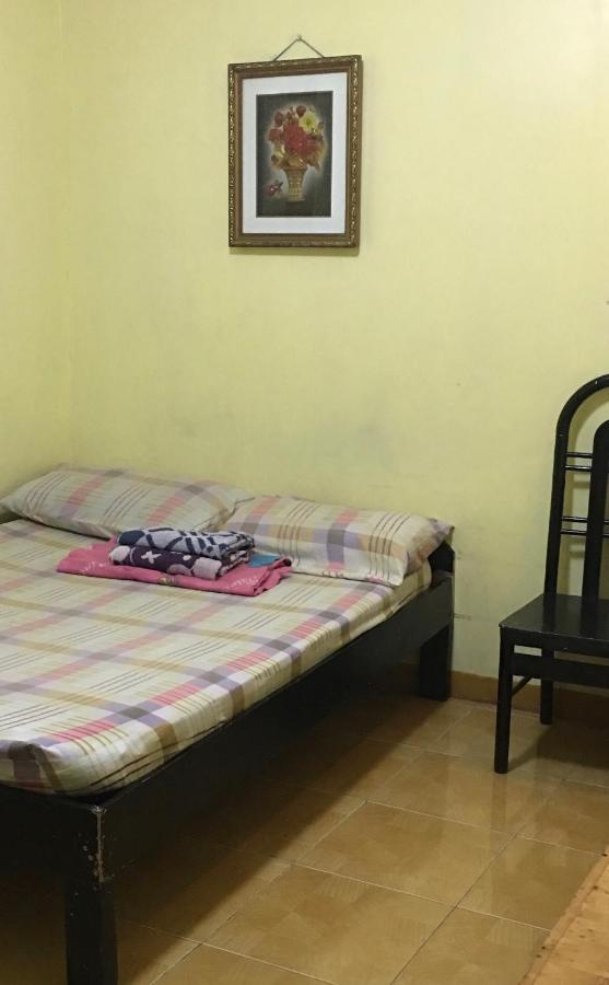 Belen Favila Transient Rooms Near Airport Terminal 3 Manila Exteriör bild