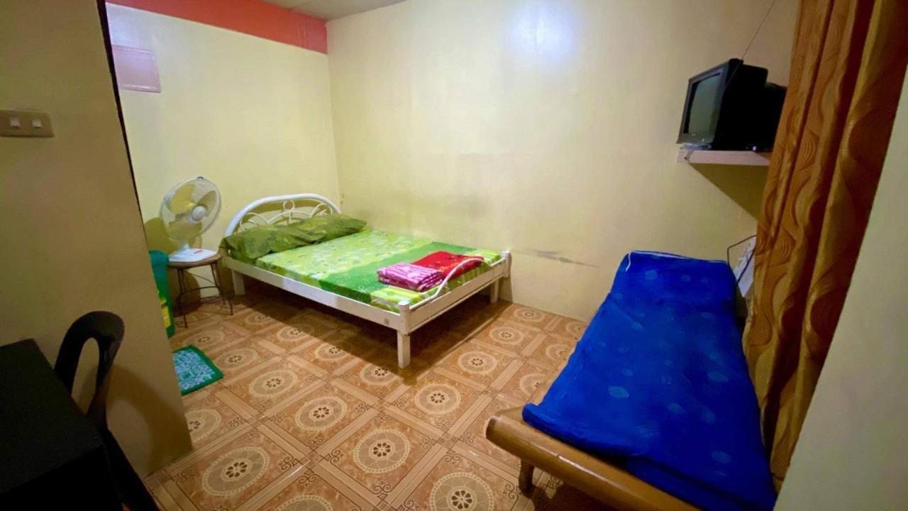 Belen Favila Transient Rooms Near Airport Terminal 3 Manila Exteriör bild