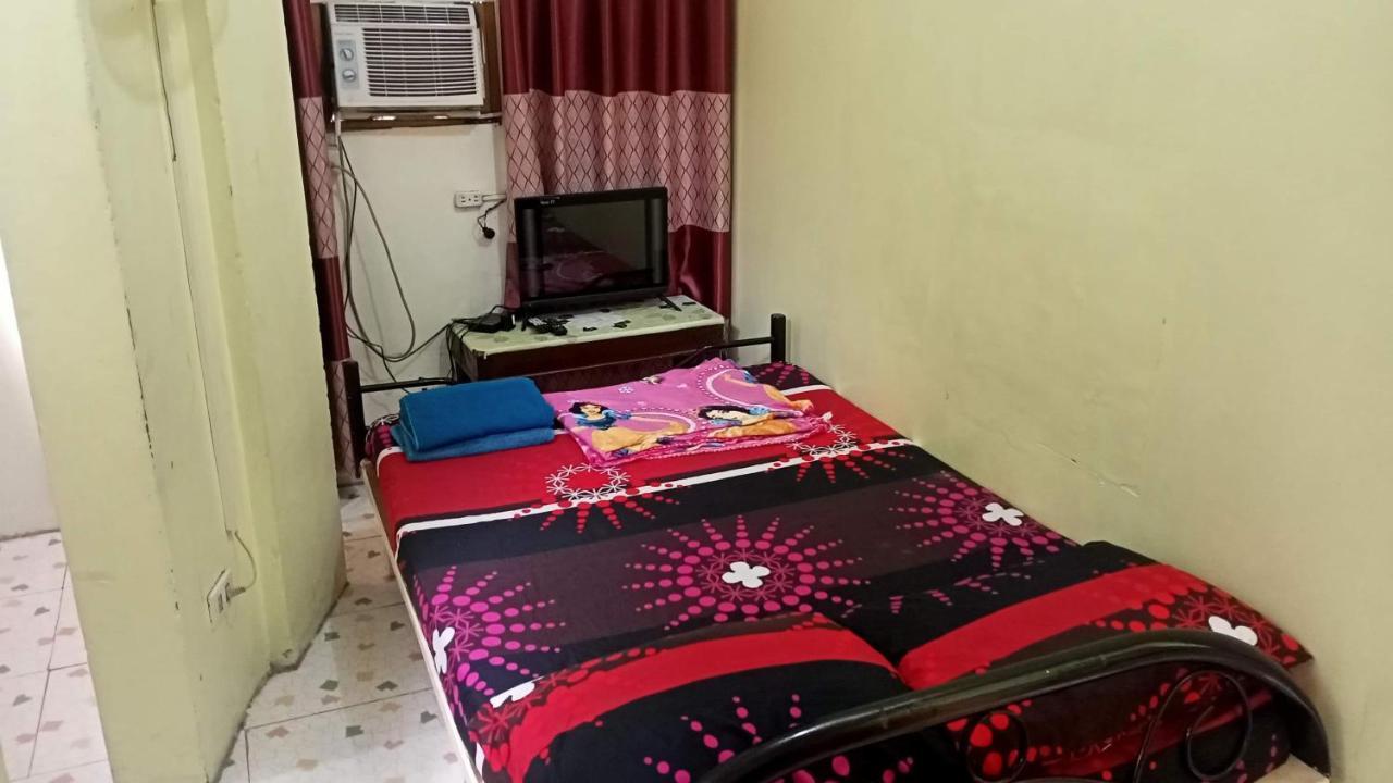 Belen Favila Transient Rooms Near Airport Terminal 3 Manila Exteriör bild